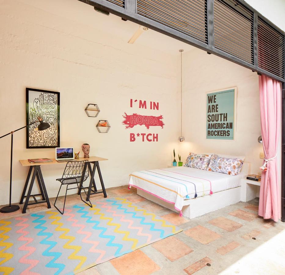 Bed and Breakfast Casa Amberes Honda  Esterno foto