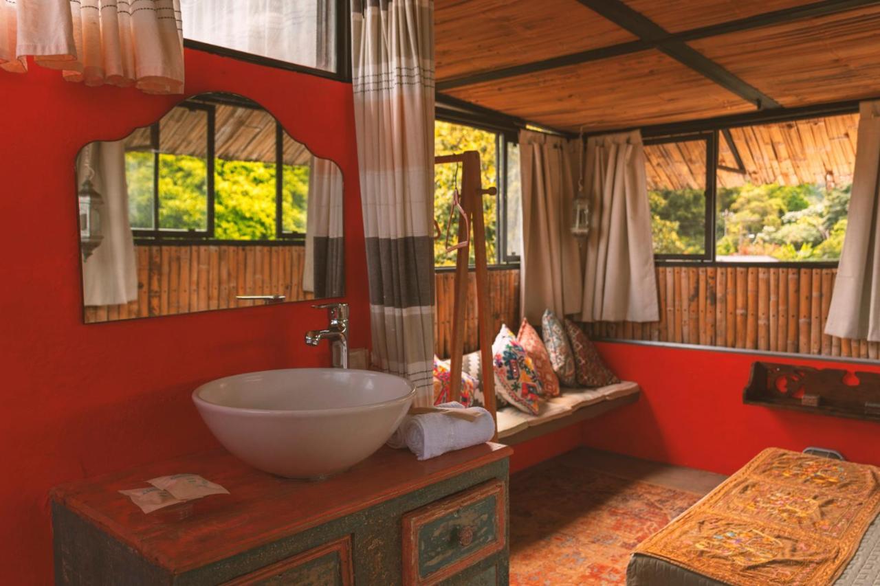 Bed and Breakfast Casa Amberes Honda  Esterno foto